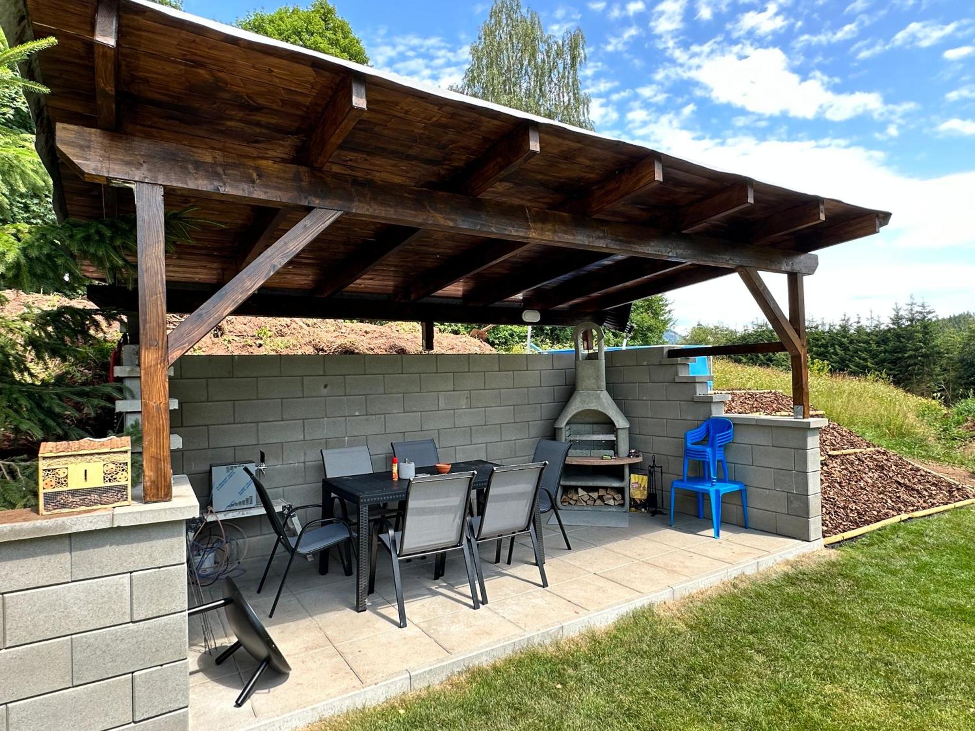 Apartmany Krenov Bernsdorf Екстериор снимка
